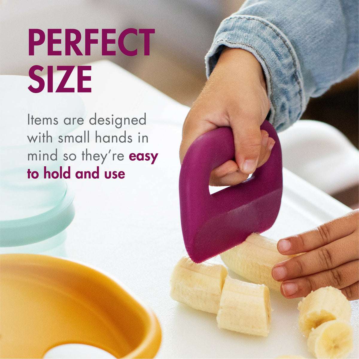 Child's hand holding a purple tool over sliced bananas with text about item size suitability.