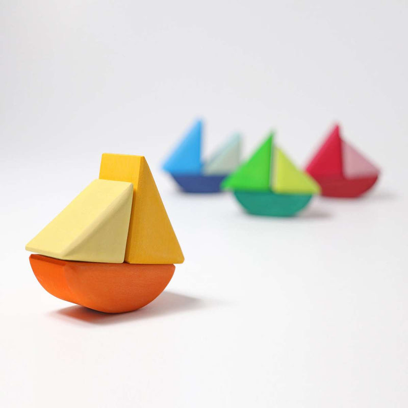 Rolling Boats by Grimm&