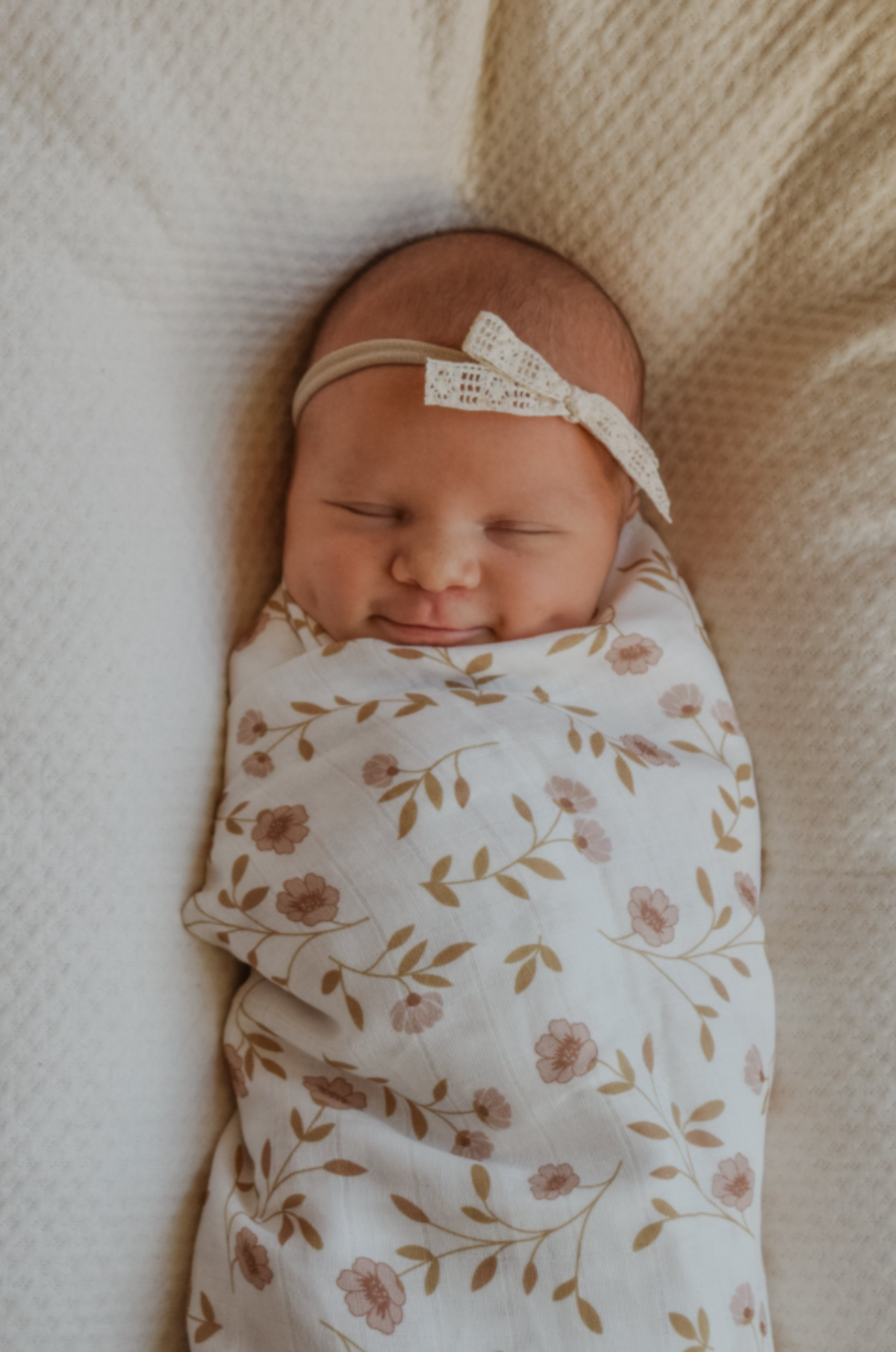 Wildflower Swaddle - White by Mini Wander Bedding Mini Wander