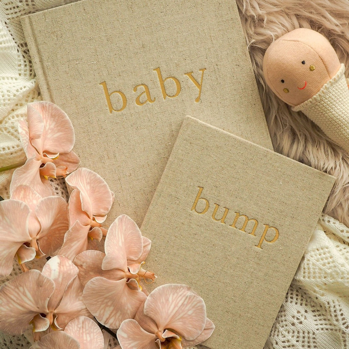 Bump. A Pregnancy Story by Write to Me Books Write to Me
