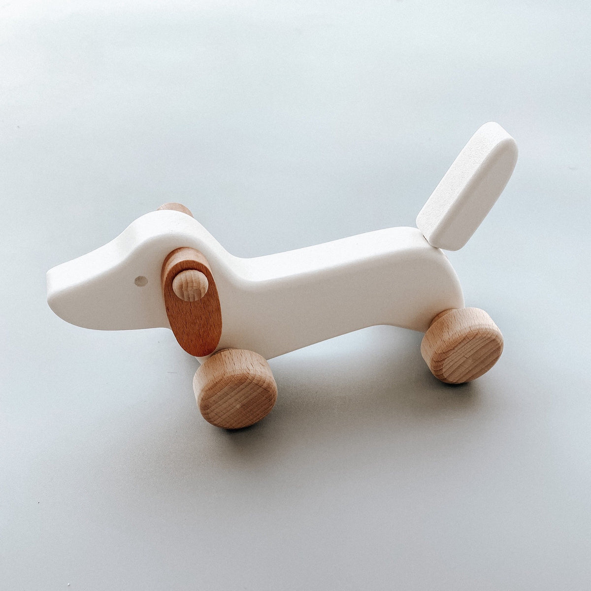 BAJO Dachschund Puppy Pull Toy - White by Little Poland Gallery Toys Little Poland Gallery