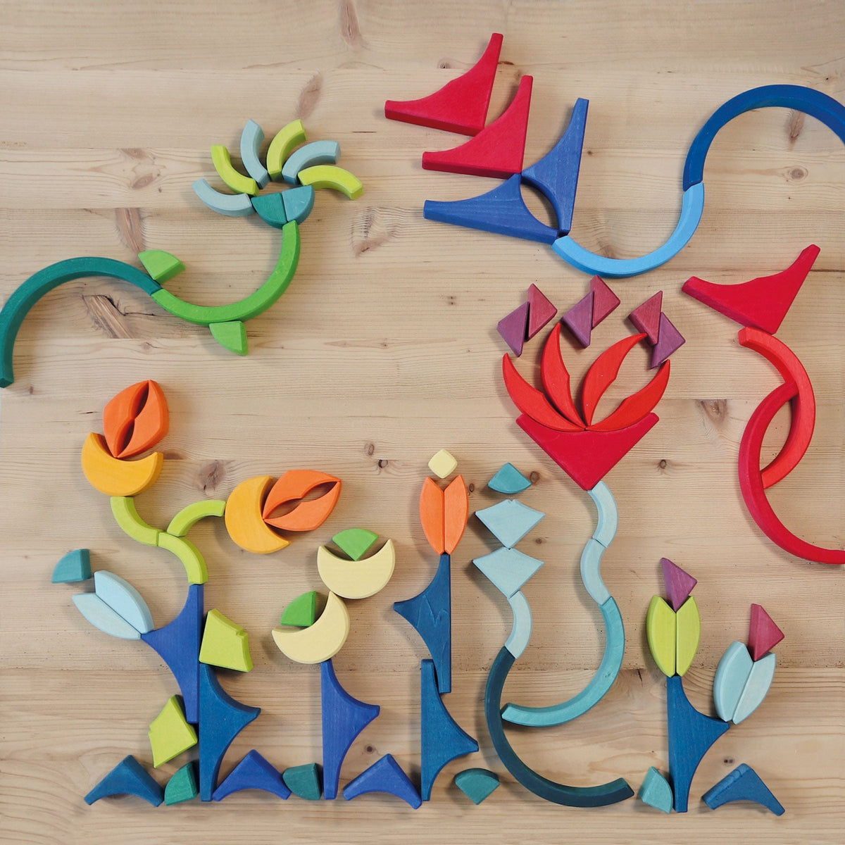 Wooden Building Set Arcs in Squares by Grimm's Toys Grimm's