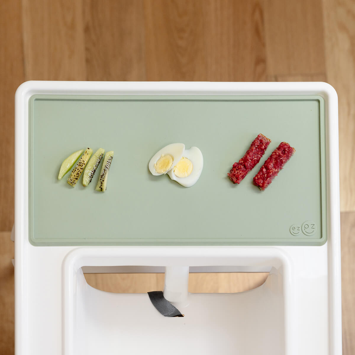 Tiny Placemat by EZPZ Nursing + Feeding EZPZ