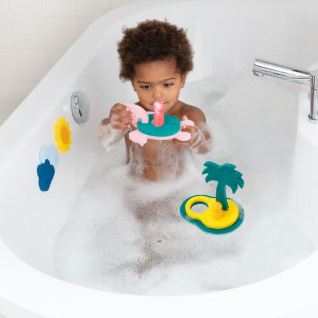 Bath Puzzle Friends - Treasure Island by Quut Toys Toys Quut Toys