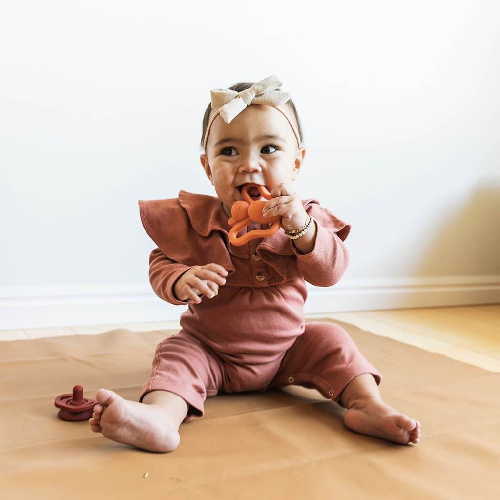 The Chew - Social Butterfly Teether by Doddle & Co Toys Doddle & Co