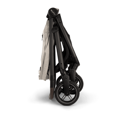 SWIV Stroller by Nuna