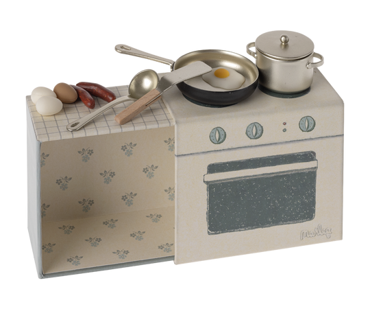 Cooking Set by Maileg