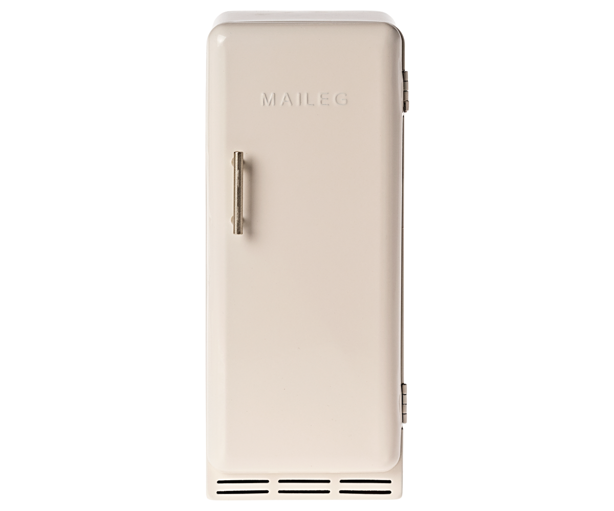 Beige refrigerator with 'MAILEG' branding on a white background