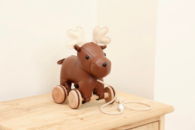 Pull Along Friends - Bruce the Moose by Little Big Friends