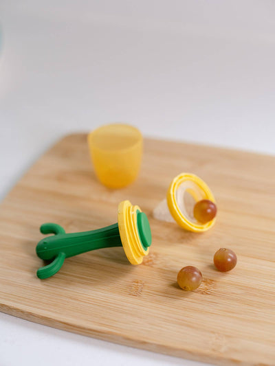 2-in-1 Solid Food Feeder + Teether by Lollaland