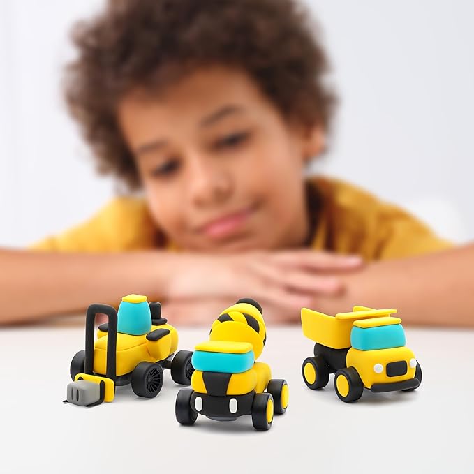 Hey Clay - Construction Vehicles by Fat Brain Toys