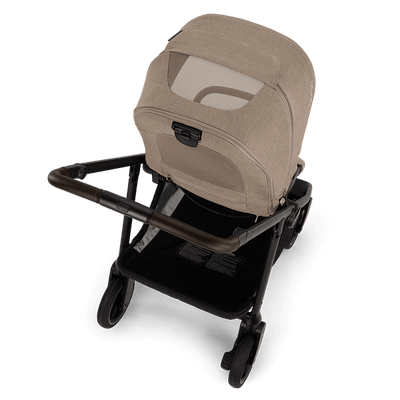 SWIV Stroller by Nuna