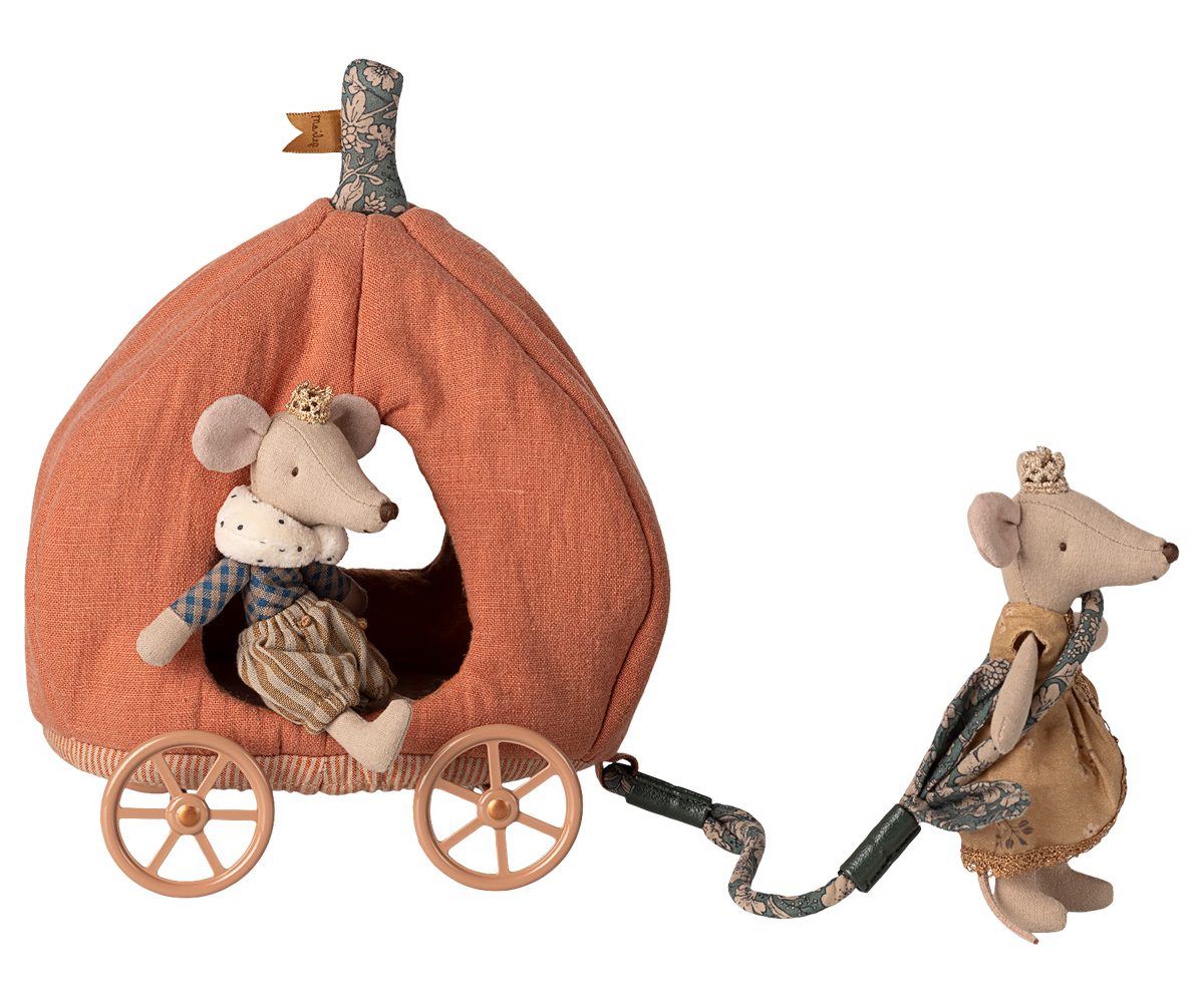 Decorative mouse figurine with a carriage on a white background