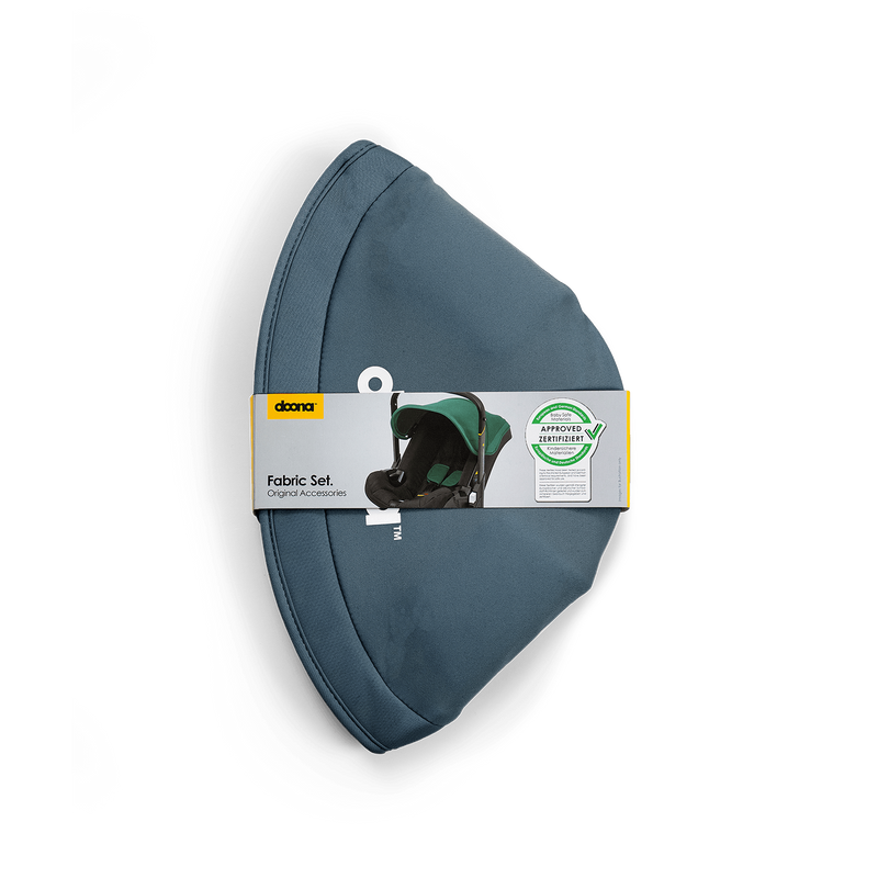 Doona Canopy & Shoulder Pads Set