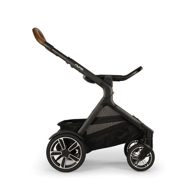 PIPA urbn + DEMI Next Travel System by Nuna