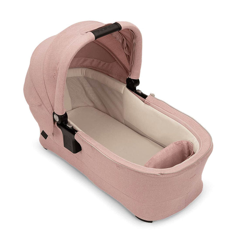 LYTL Bassinet + Stand by Nuna