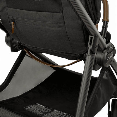 PIPA urbn + Swiv Travel System by Nuna