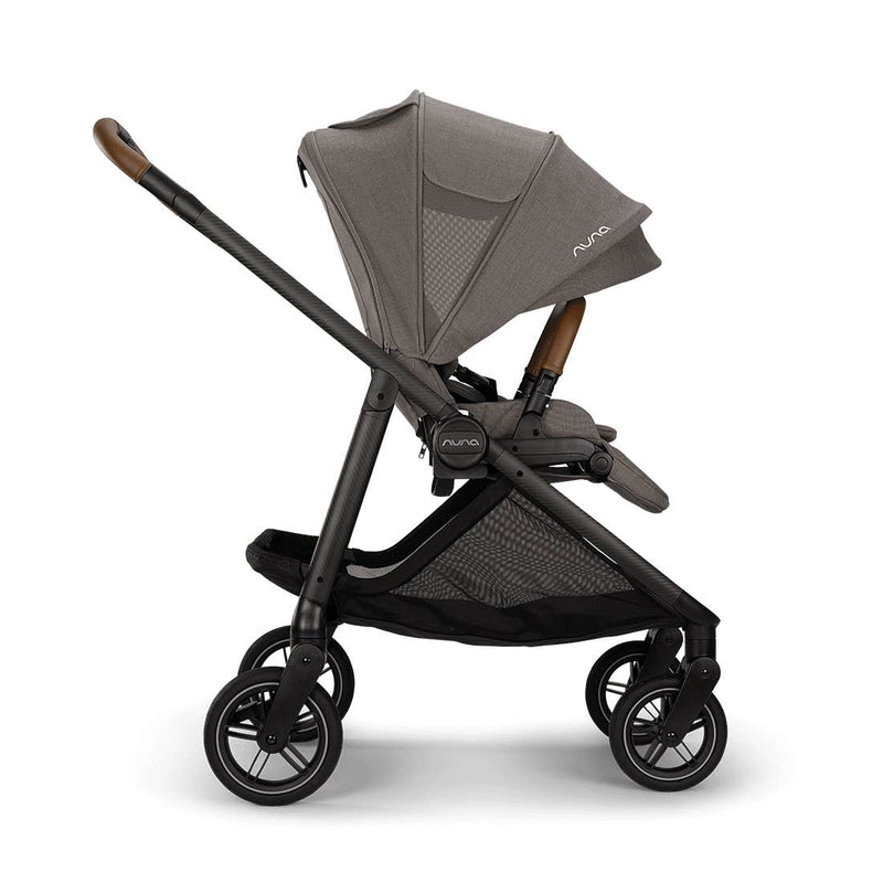 SWIV Stroller by Nuna