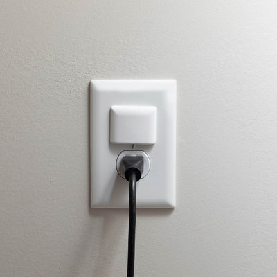 Stay Put Single Outlet Plug - White 12 Pack by Qdos