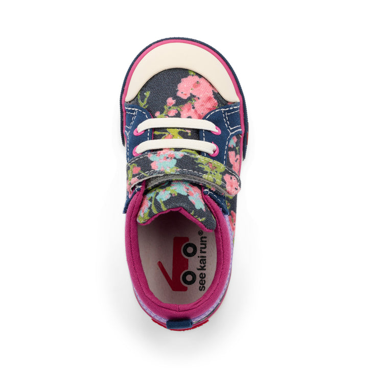 Size outlets 7 / Toddler Girl See Kai Run Shoes Bundle (New)