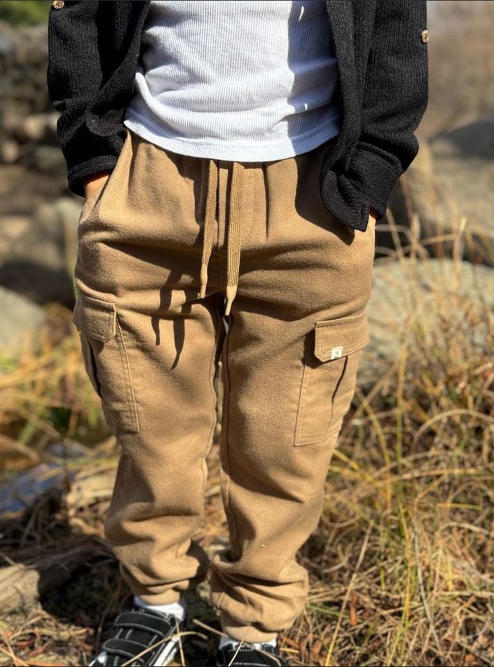 Arnie Cargo Pants - Beige by Me & Henry