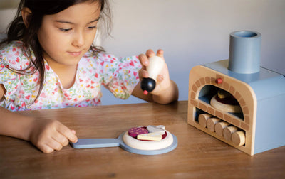 Make Me a Pizza! by Tender Leaf Toys