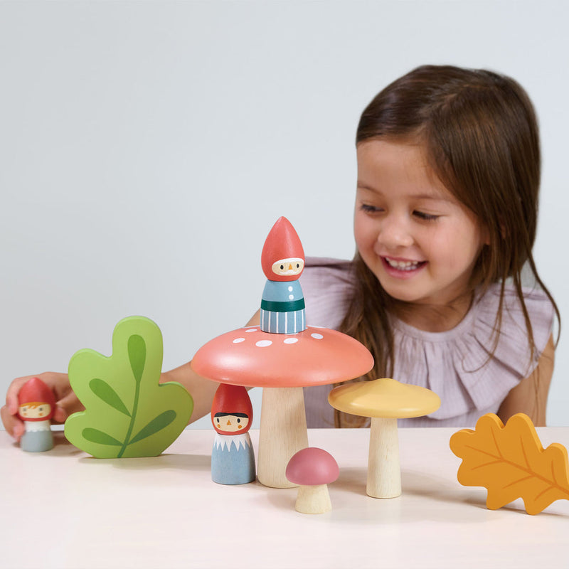 Woodland Gnome Family by Tender Leaf Toys