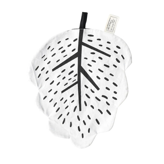 Organic Crinkle Toy - Leaf by Wee Gallery