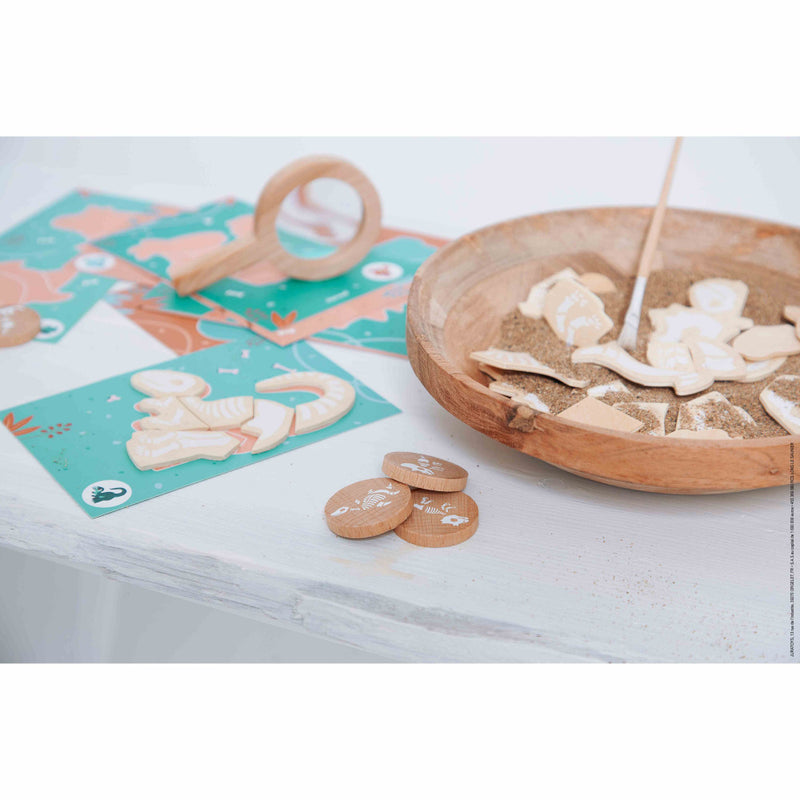 Dino Dig Game by Janod