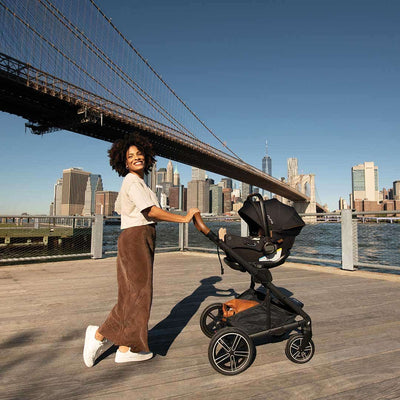 PIPA urbn + MIXX next Travel System by Nuna