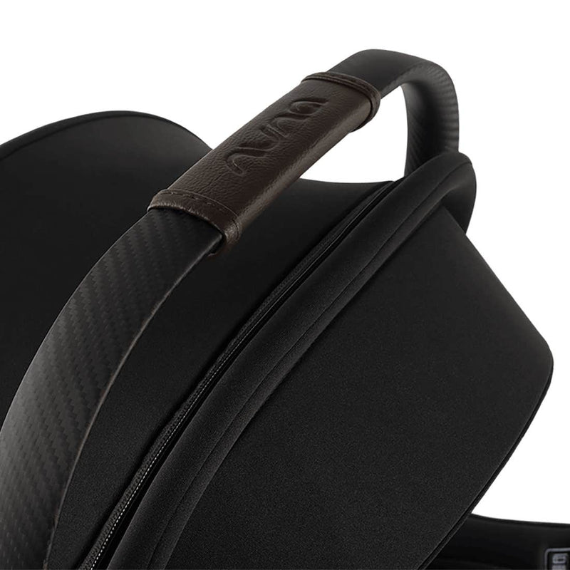 PIPA urbn + TRIV LX Travel System by Nuna