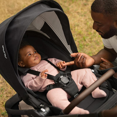 PIPA urbn + TRIV LX Travel System by Nuna