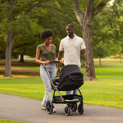 PIPA urbn + TRIV LX Travel System by Nuna