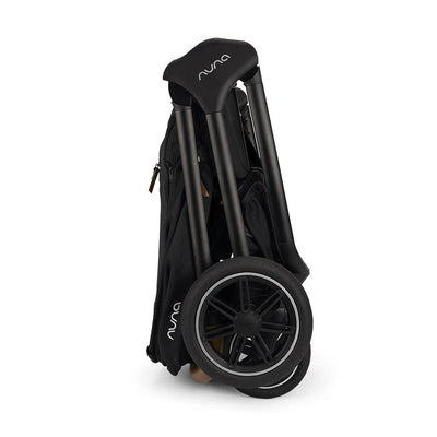 PIPA urbn + TRIV next Travel System by Nuna