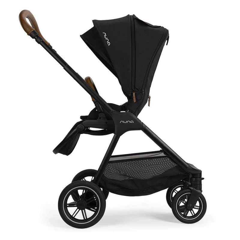 PIPA urbn + TRIV next Travel System by Nuna