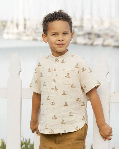 Short Sleeve Mason Shirt - Natural Sailboats by Rylee + Cru