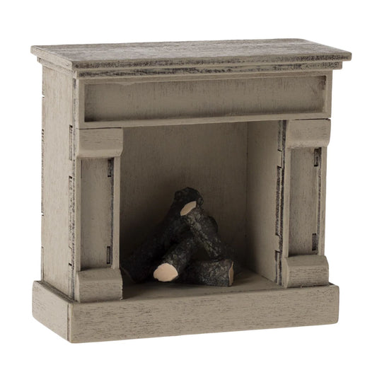 Fireplace - Off White 2022 by Maileg