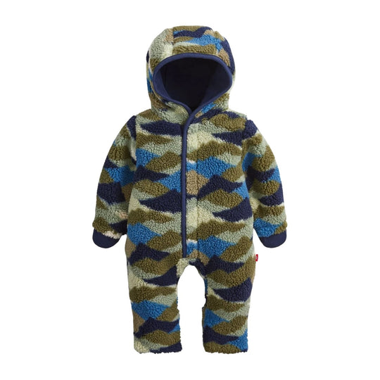 Camo Peak Sherpa Boys Pram by Magnetic Me