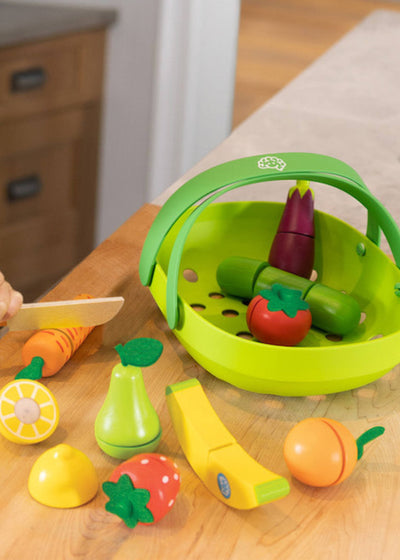 Pretendables Fruit and Veggie Basket Set by Fat Brain Toys