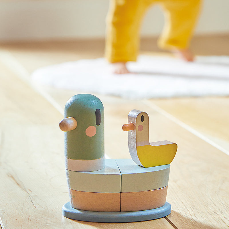 Sweet Cocoon Stackable Ducks by Janod