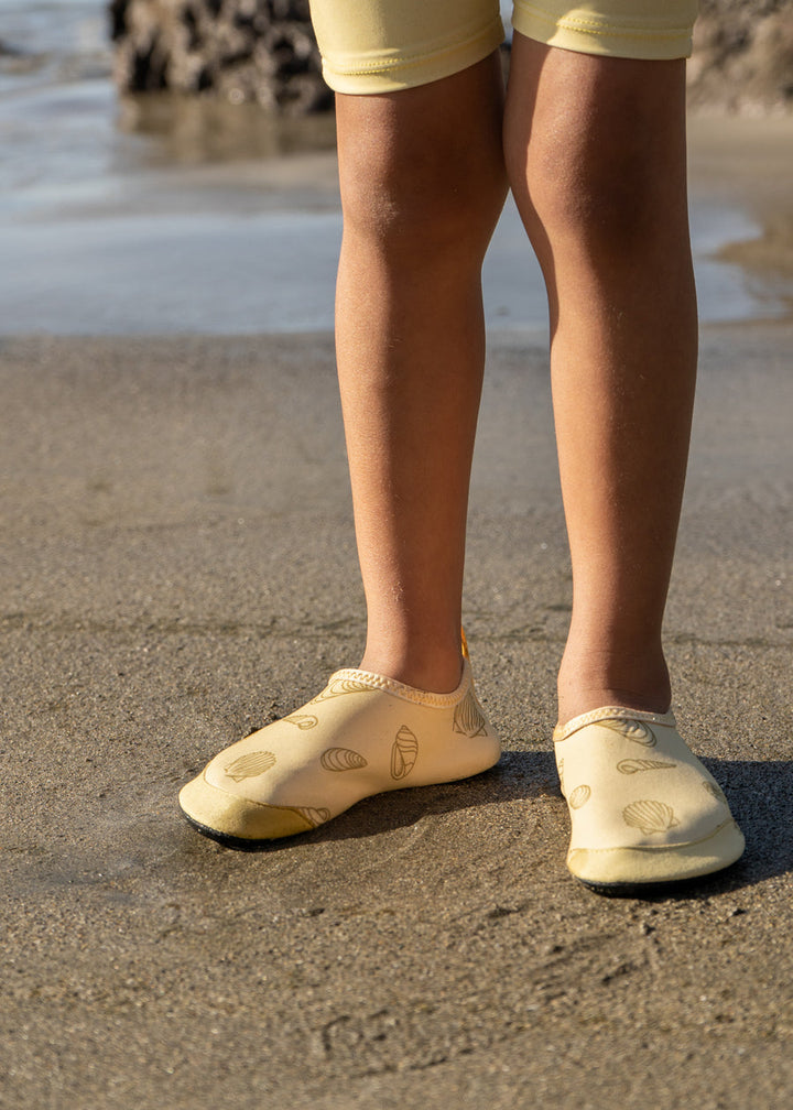 Neoprene swimming shoes store