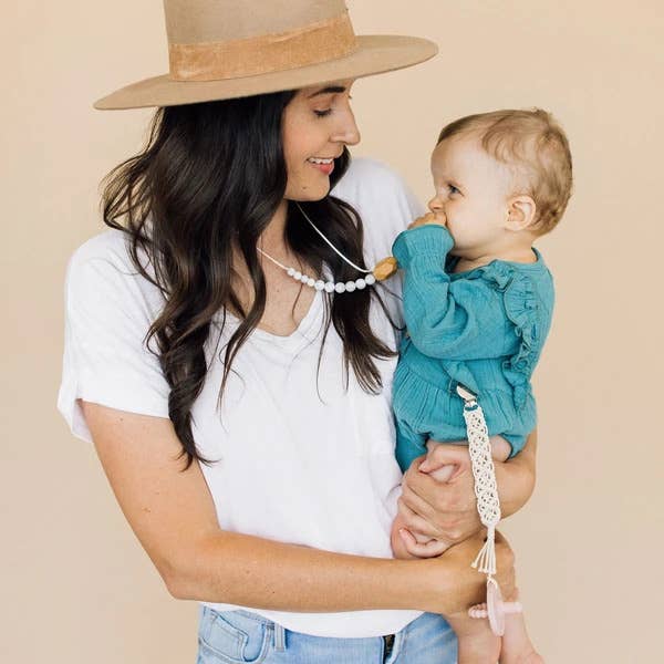 Austin Teething Necklace - Cream by Chewable Charm