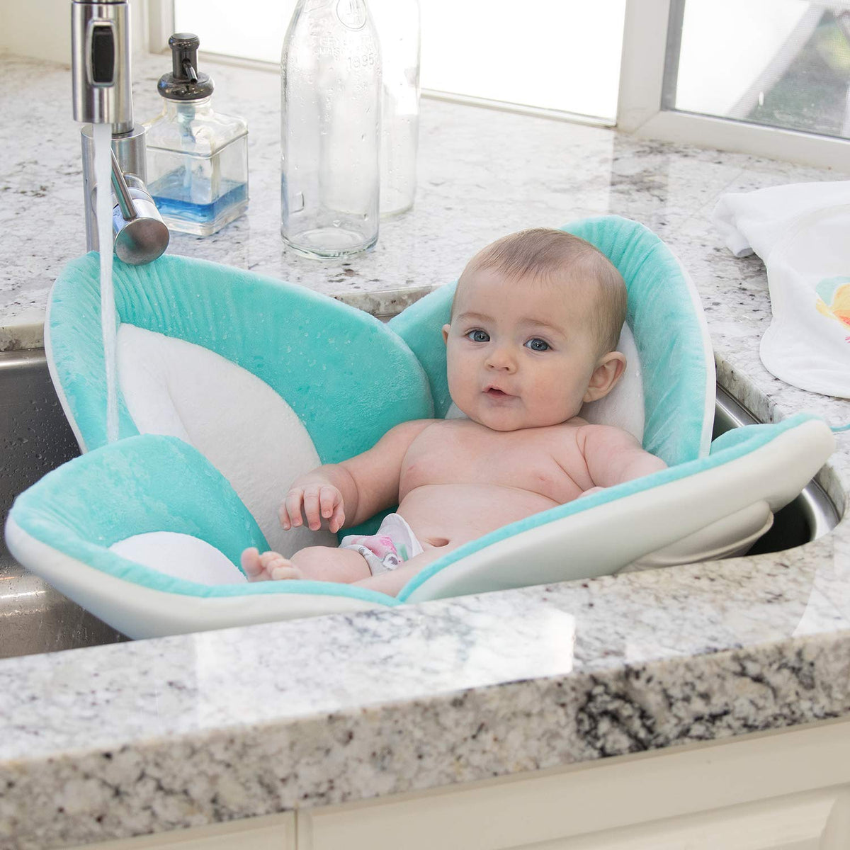 Blooming Bath Lotus - Seafoam Bath + Potty Blooming Bath   